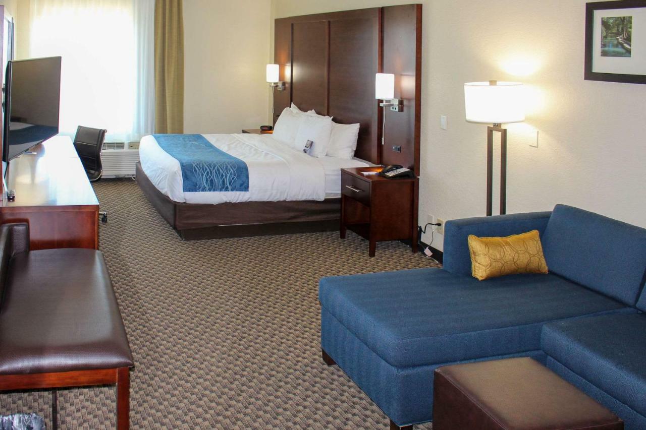 Comfort & Near Six Flags & Medical Center Hotel San Antonio